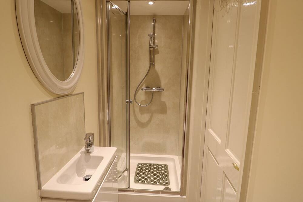 Photo of Bathroom in Stalham