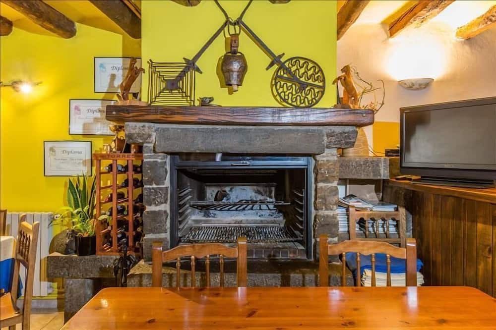 Photo of Livingroom in Pobleta de Bellvehi