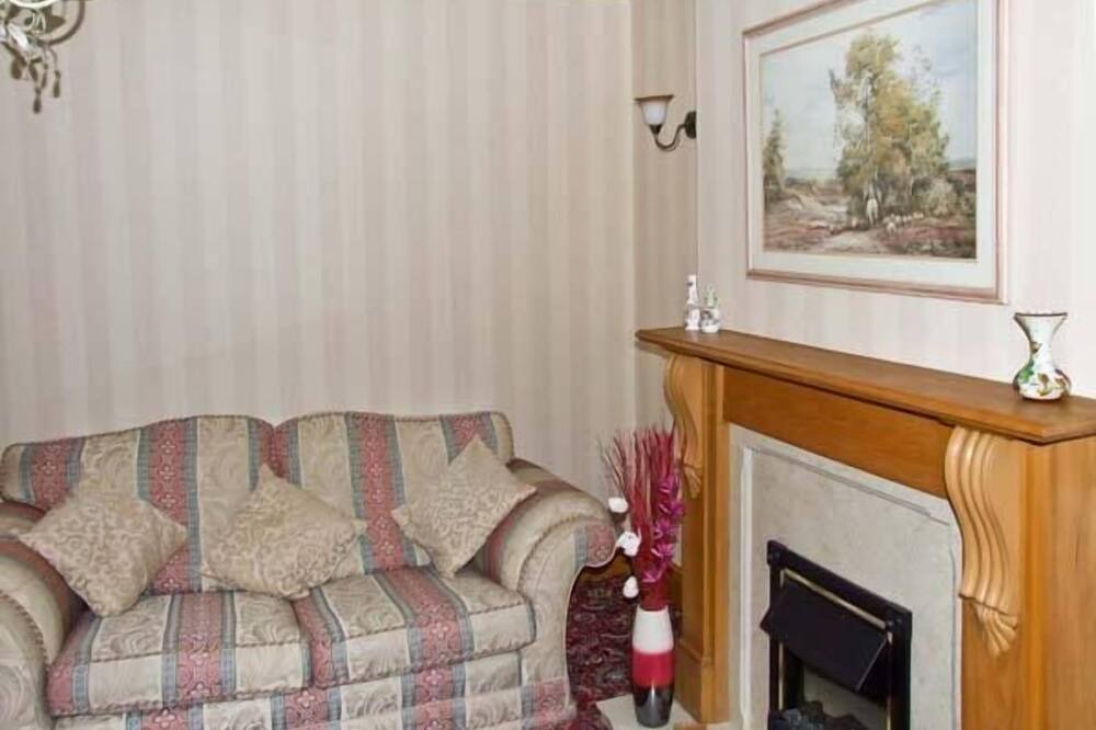 Photo of Livingroom in Leek