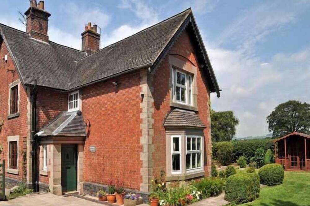 Photo of Outdoor in Leek