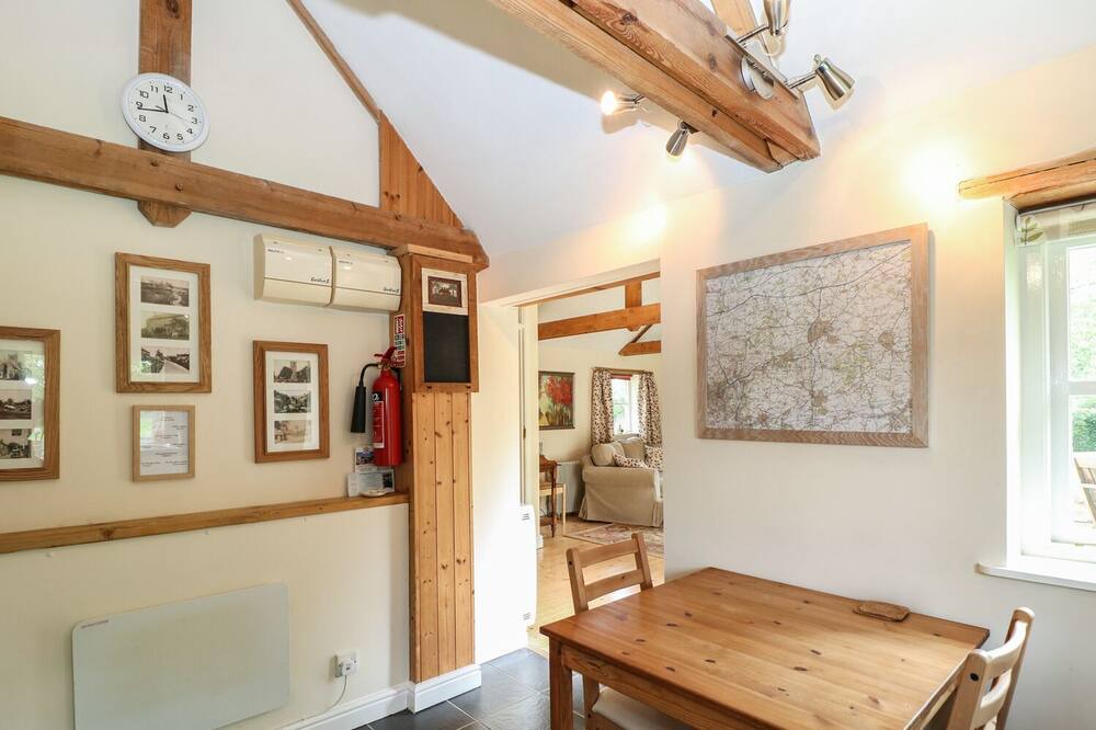 Photo of Livingroom in Nettleton