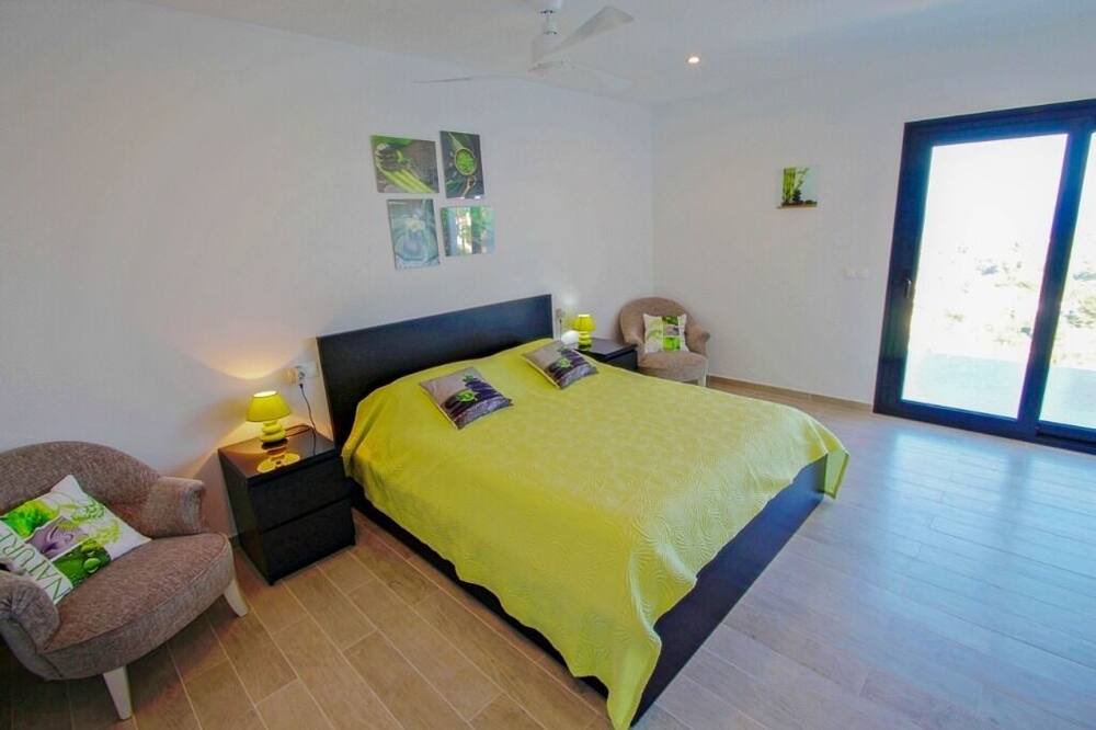 Photo of Bedroom in Benimeit