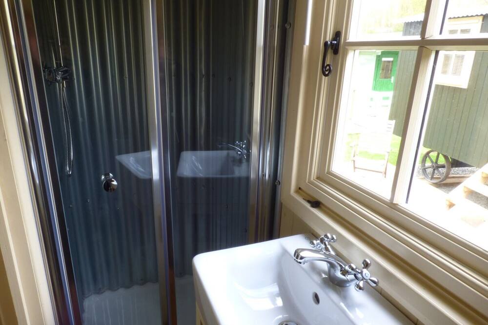 Photo of Bathroom in Haltwhistle