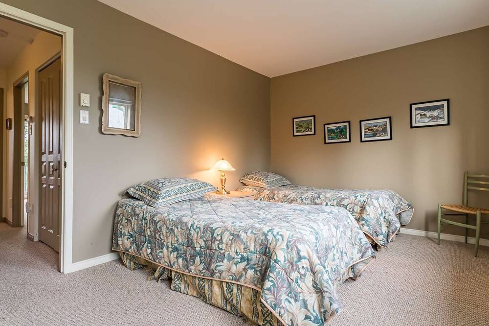Photo of Bedroom in Mont-Tremblant