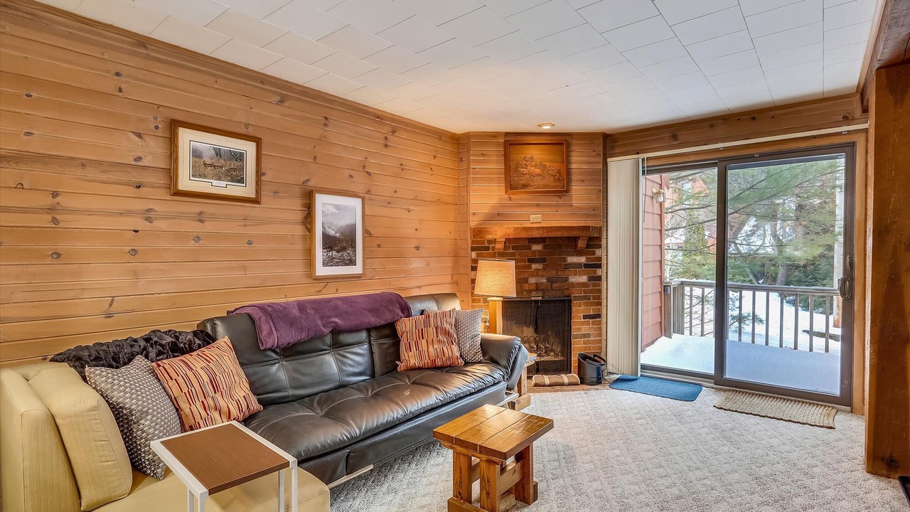 Photo of Livingroom in Canaan Valley
