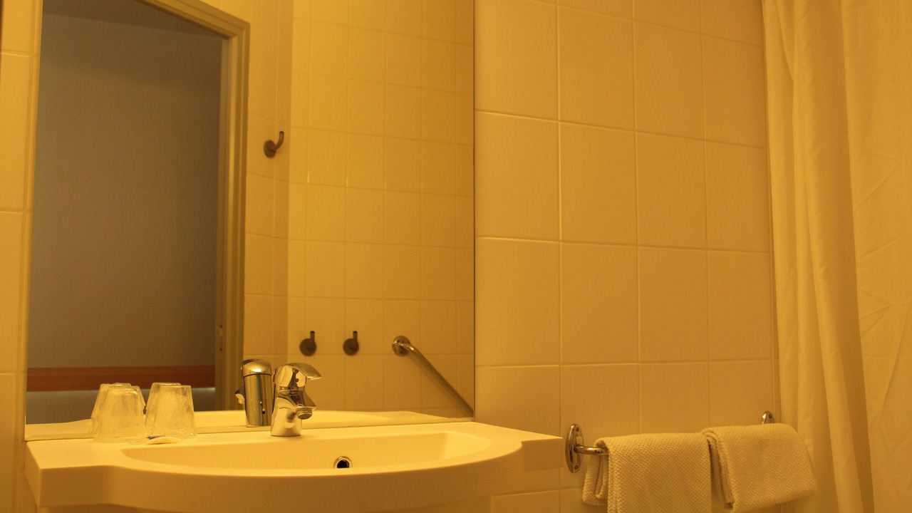 Photo of Bathroom in Bonchamp-les-Laval