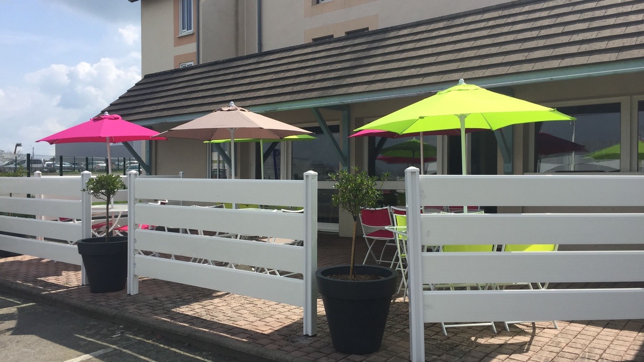 Photo of Patio Balcony in Bonchamp-les-Laval