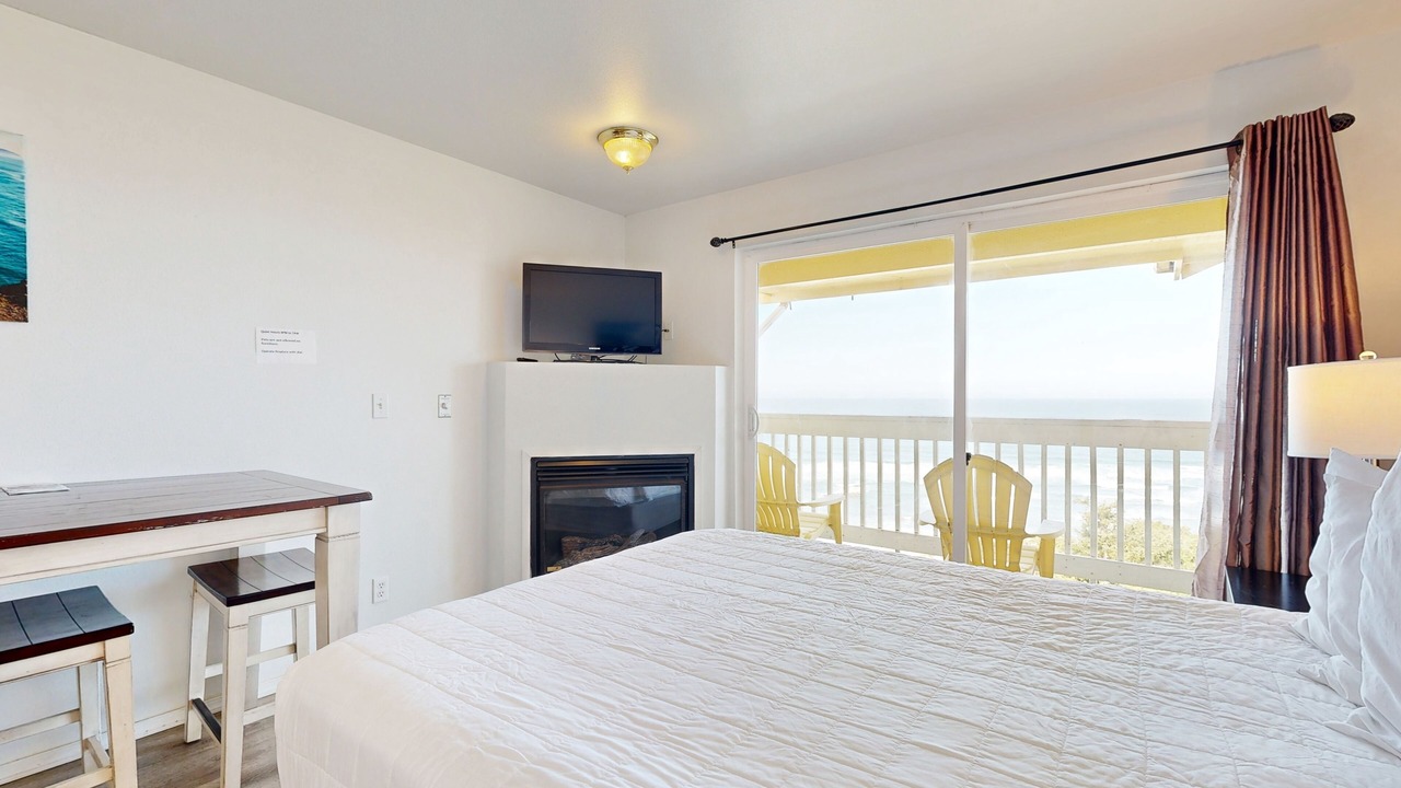 Photo of Others in Lincoln City