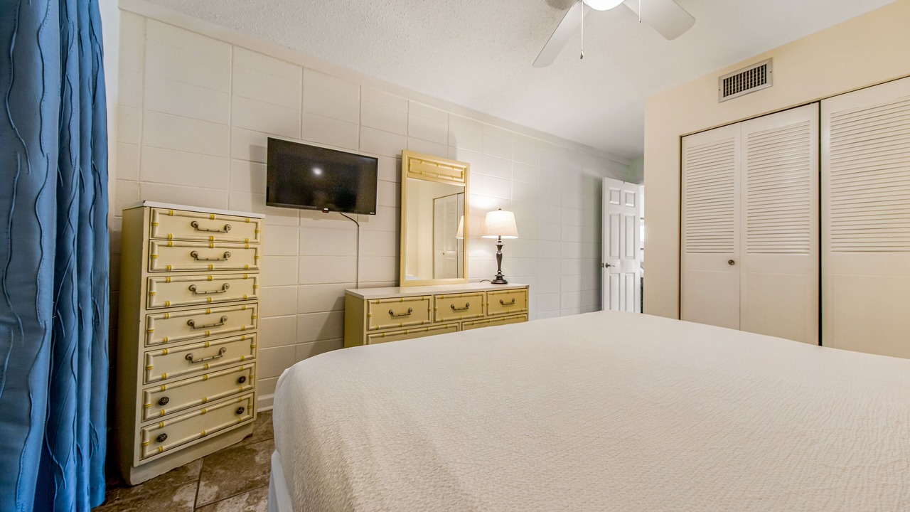 Photo of Bedroom in Destin