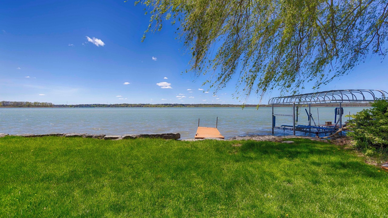 Photo of Outdoor in Cayuga