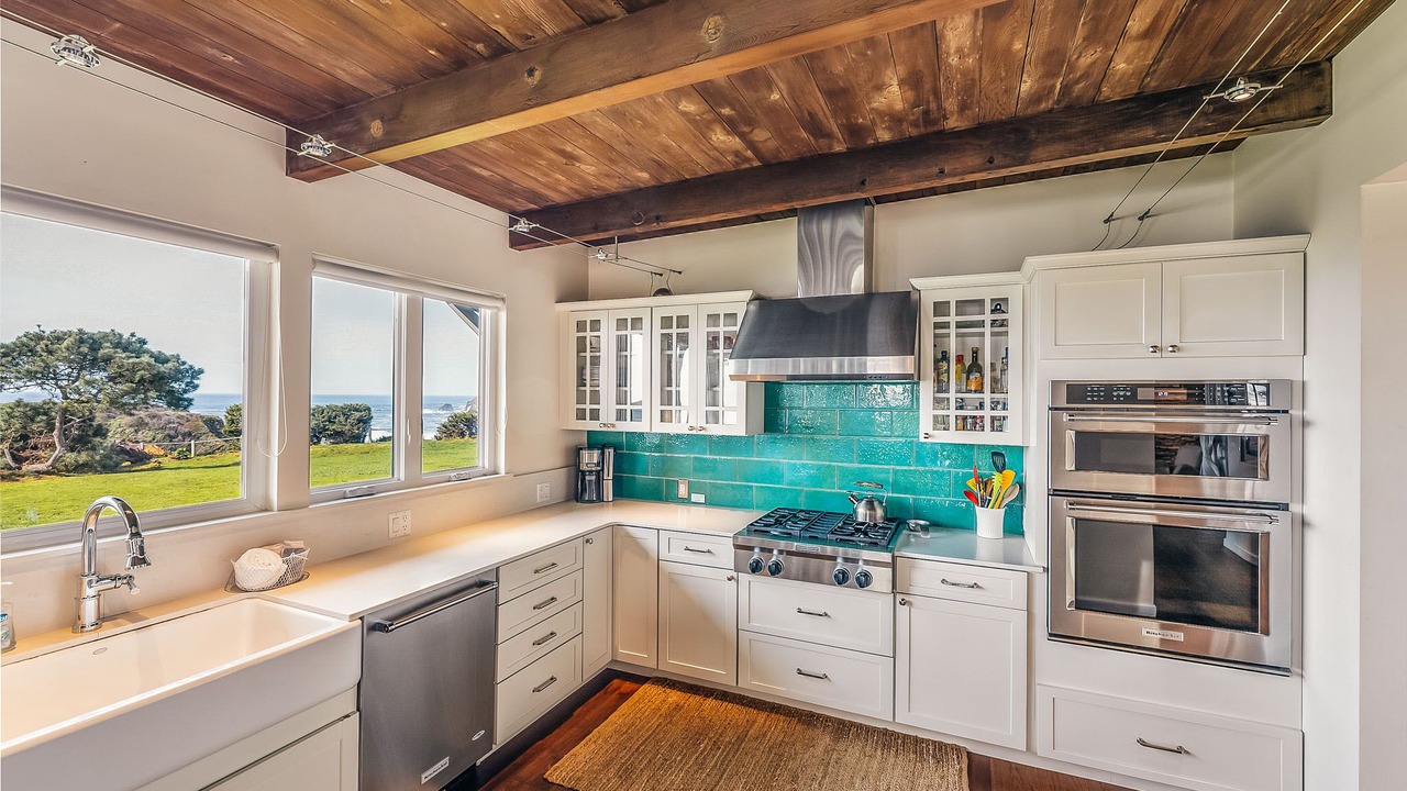 Photo of Kitchen in Fort Bragg