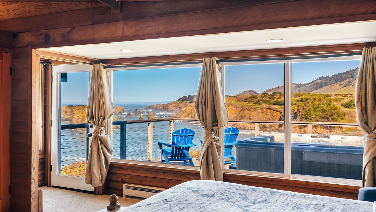 Photo of Others in Fort Bragg