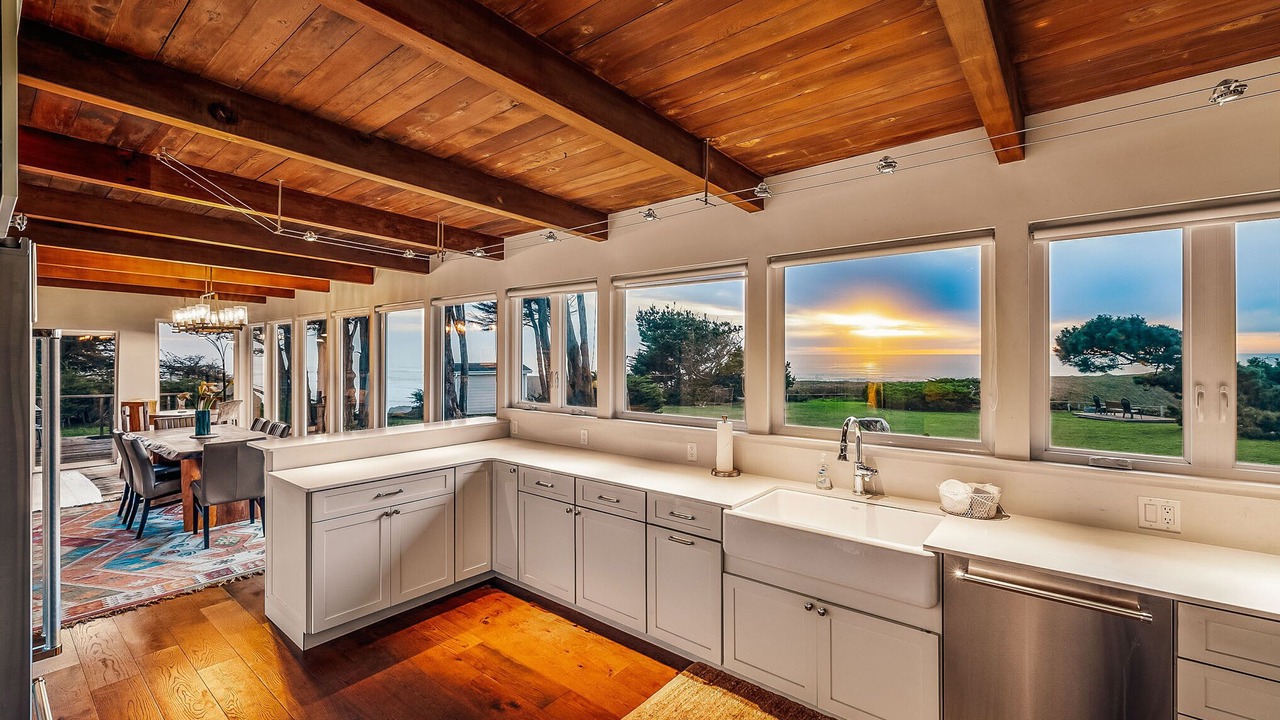 Photo of Kitchen in Fort Bragg