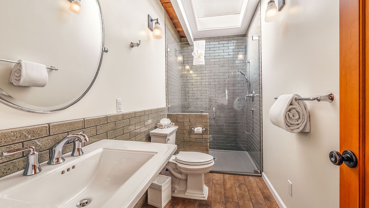 Photo of Bathroom in Fort Bragg