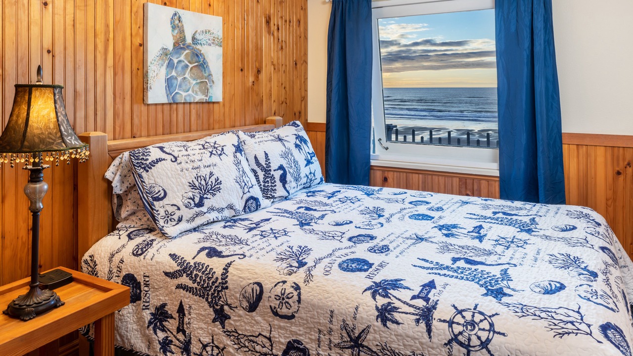 Photo of Others in Roads End