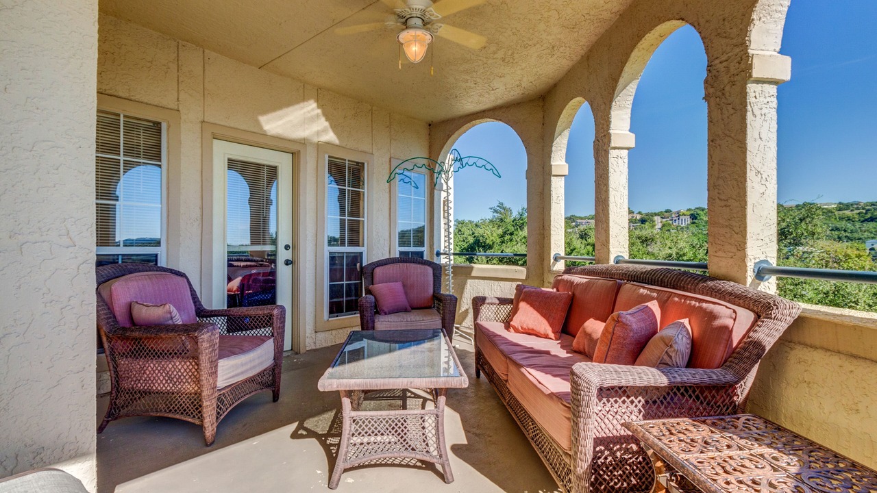 Photo of Patio Balcony in Highland Lake Estates