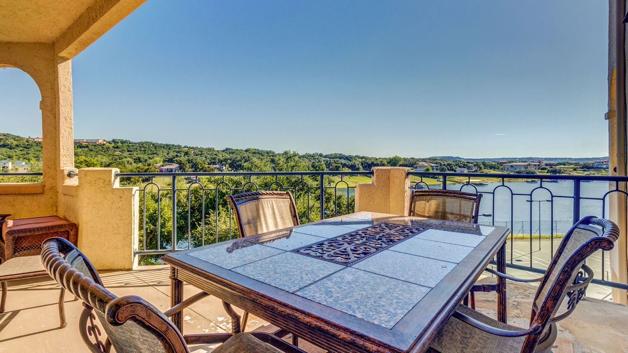Photo of Outdoor in Highland Lake Estates