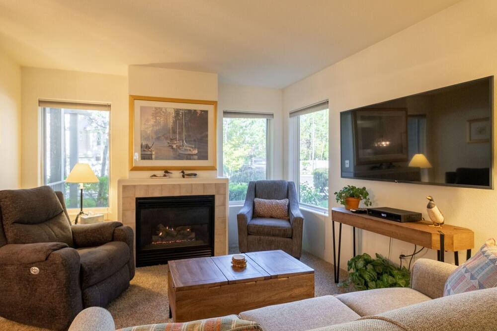 Photo of Livingroom in Kings Beach