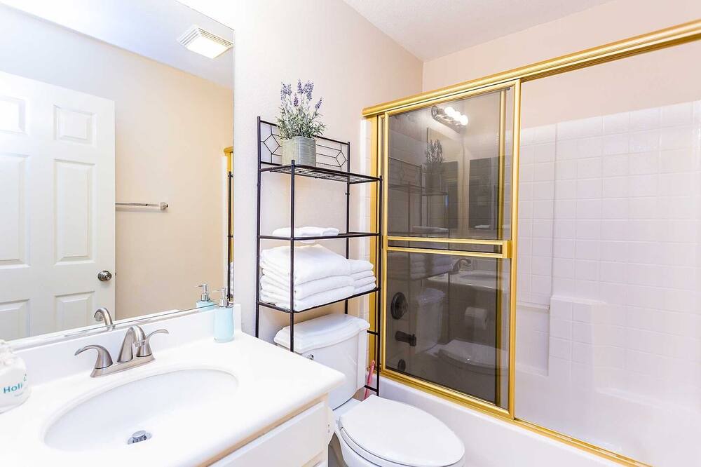 Photo of Bathroom in Lower Peters Canyon
