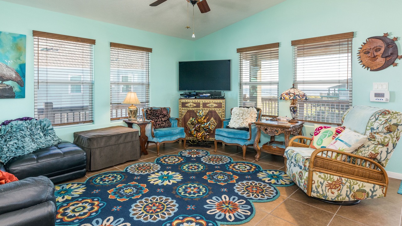 Photo of Livingroom in Crystal Beach