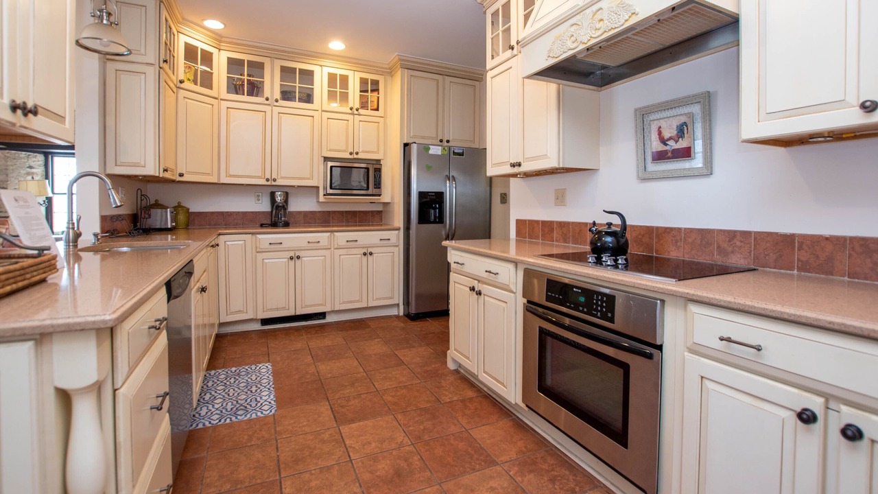 Photo of Kitchen in Holcomb