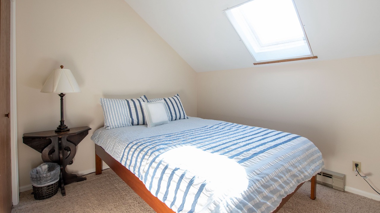 Photo of Others in Holcomb