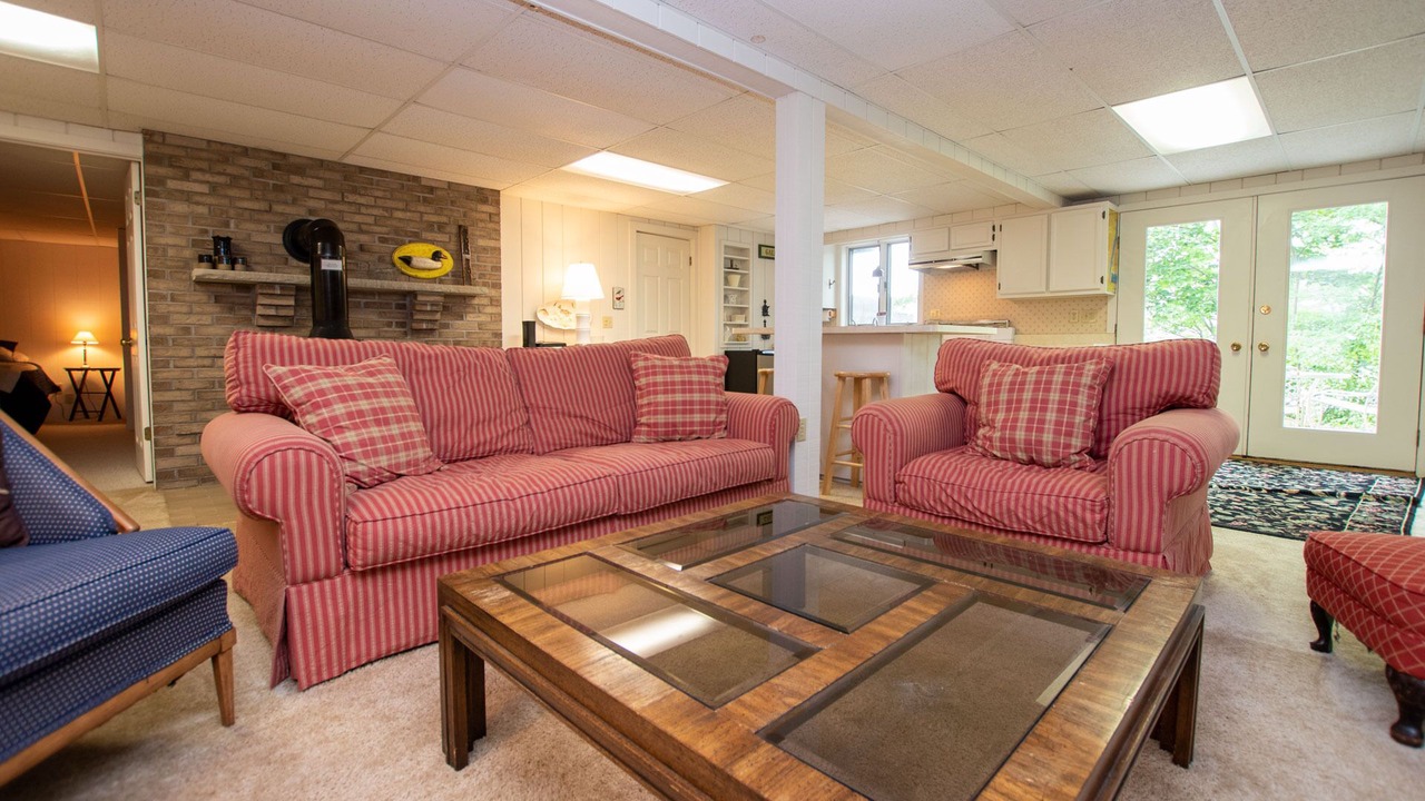 Photo of Livingroom in Holcomb