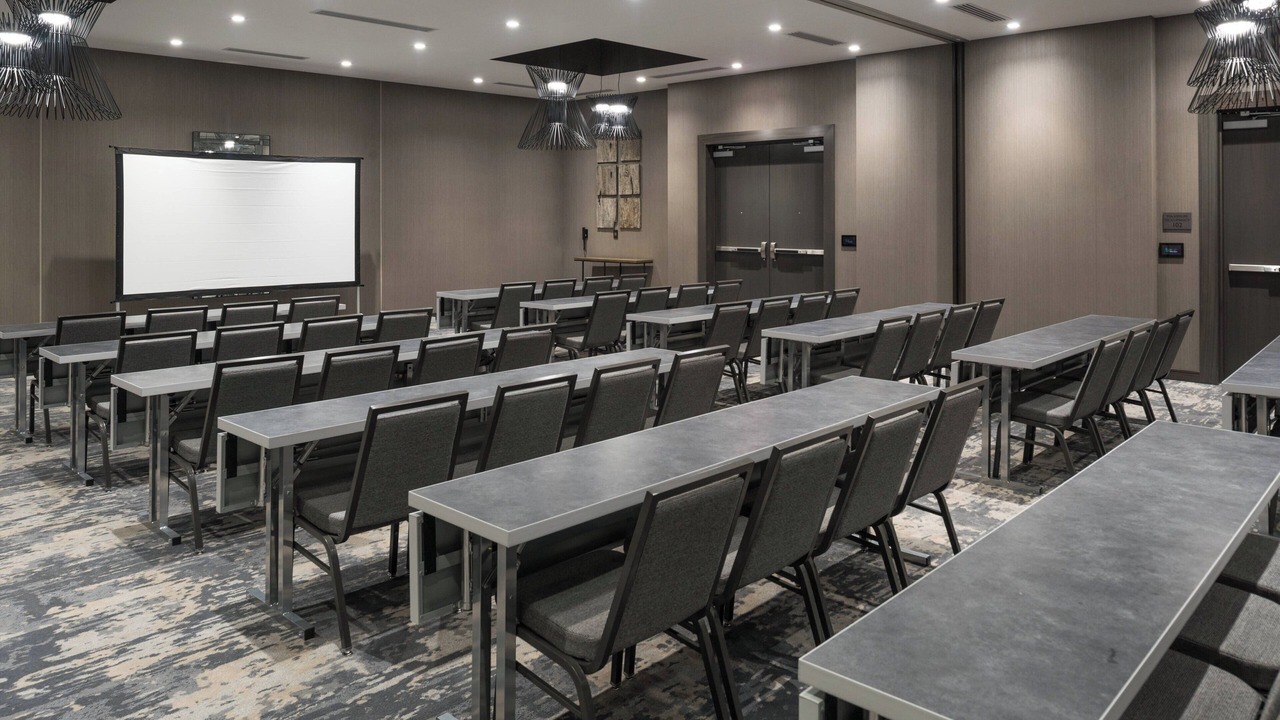 Photo of Others in Cleveland Circle