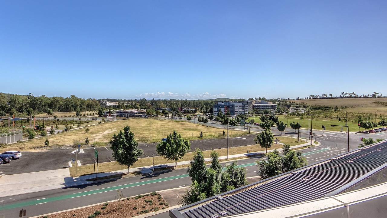 Photo of Outdoor in Springfield Central