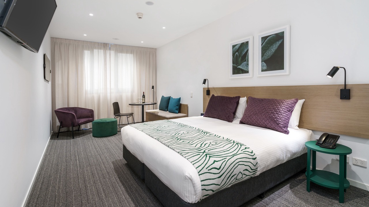 Photo of Bedroom in Springfield Central