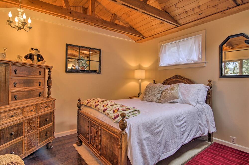 Photo of Bedroom in Snohomish