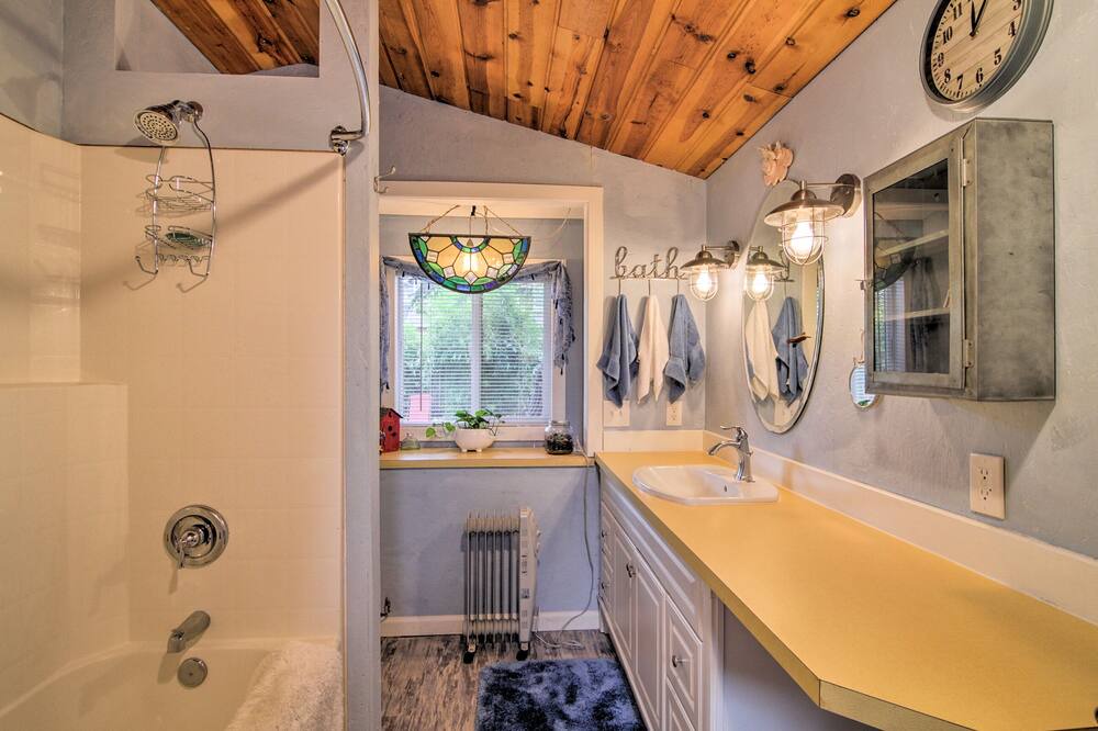 Photo of Bathroom in Snohomish