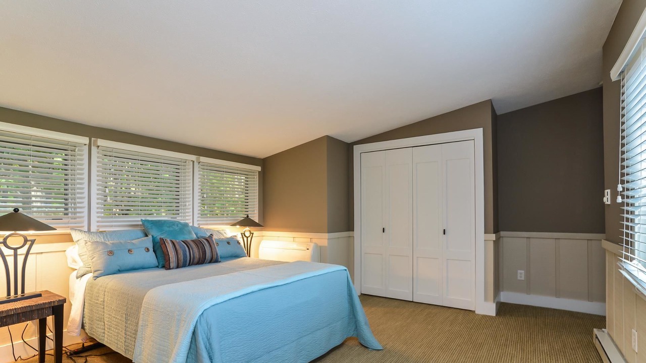 Photo of Bedroom in Saugatuck