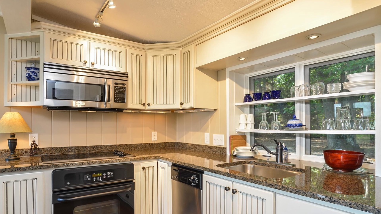 Photo of Kitchen in Saugatuck