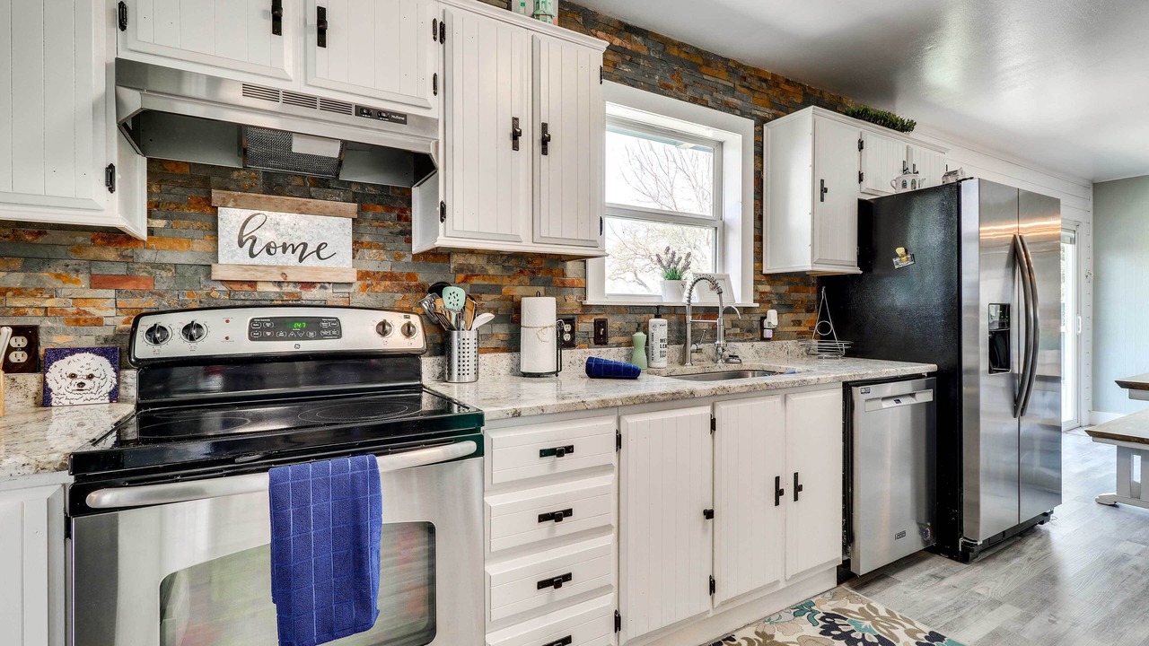 Photo of Kitchen in Tow