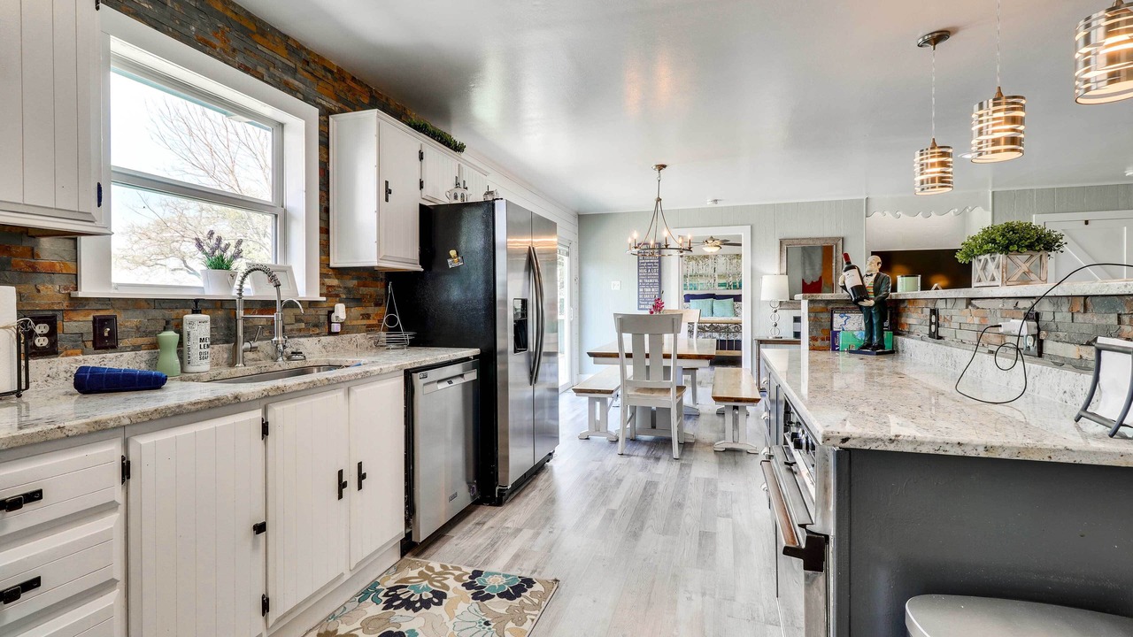Photo of Kitchen in Tow