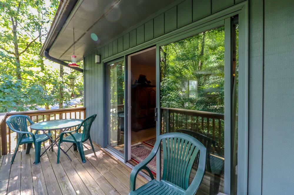 Photo of Bedroom in Hot Springs Village
