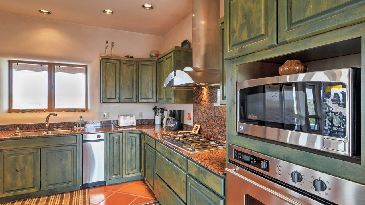 Photo of Kitchen in Ranchos De Taos