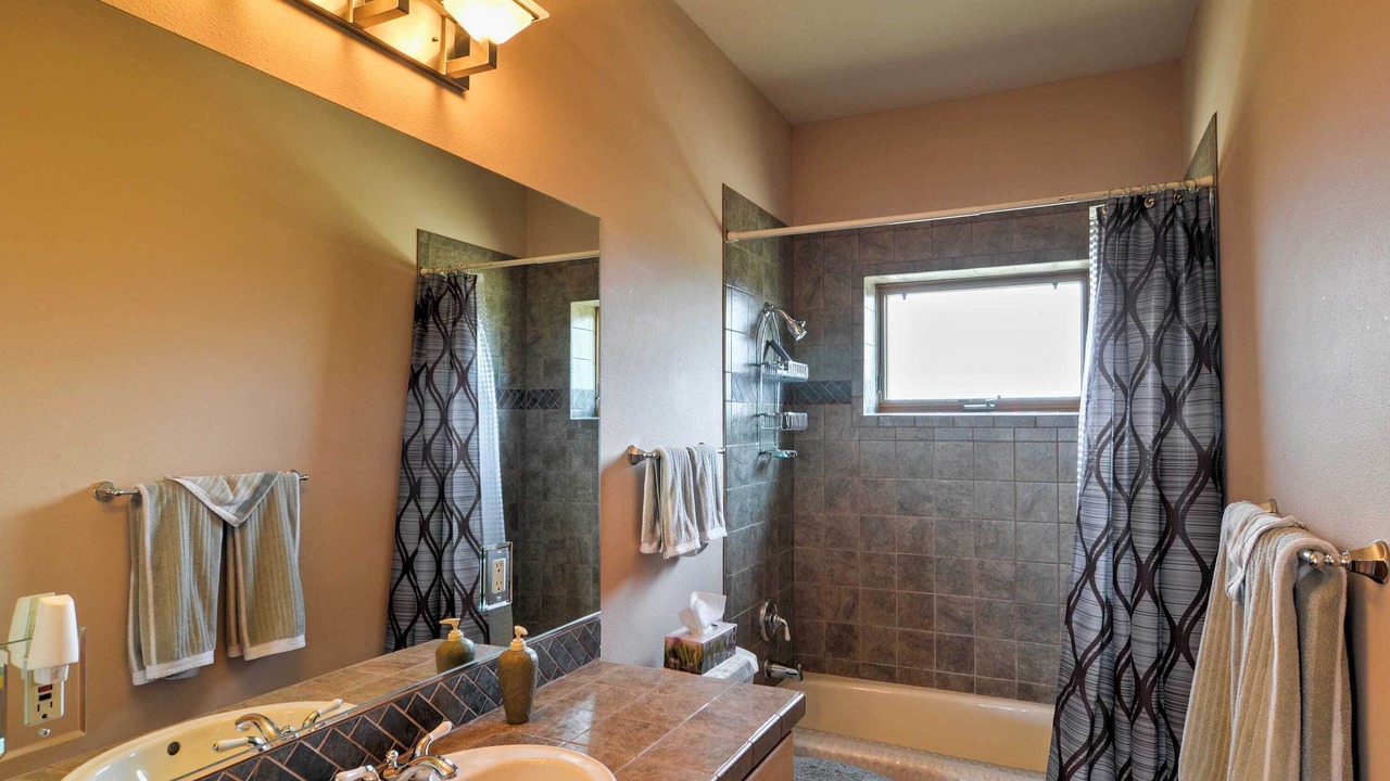 Photo of Livingroom in Ranchos De Taos