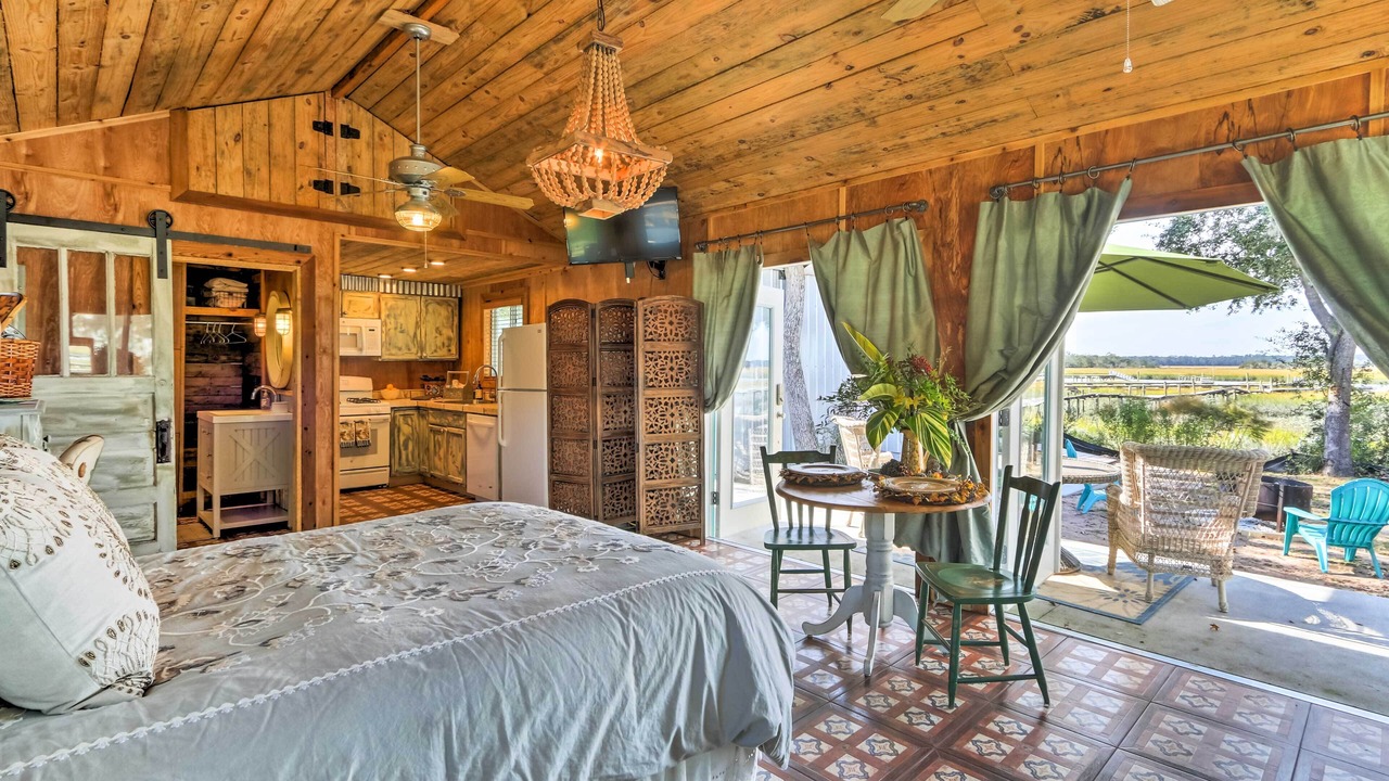 Photo of Others in Midway