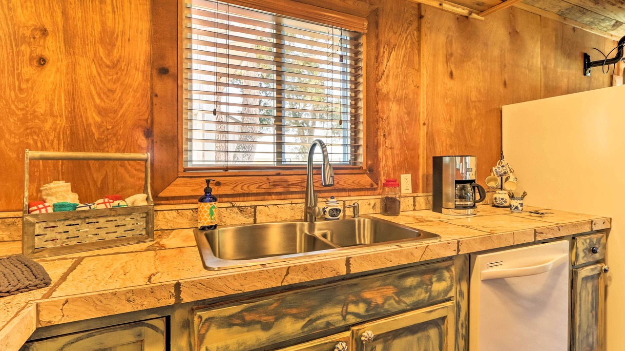 Photo of Kitchen in Midway