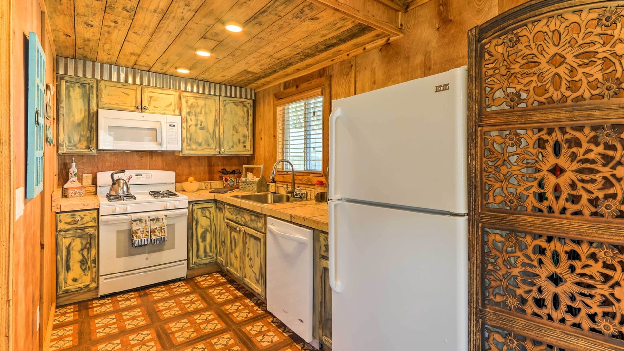 Photo of Kitchen in Midway