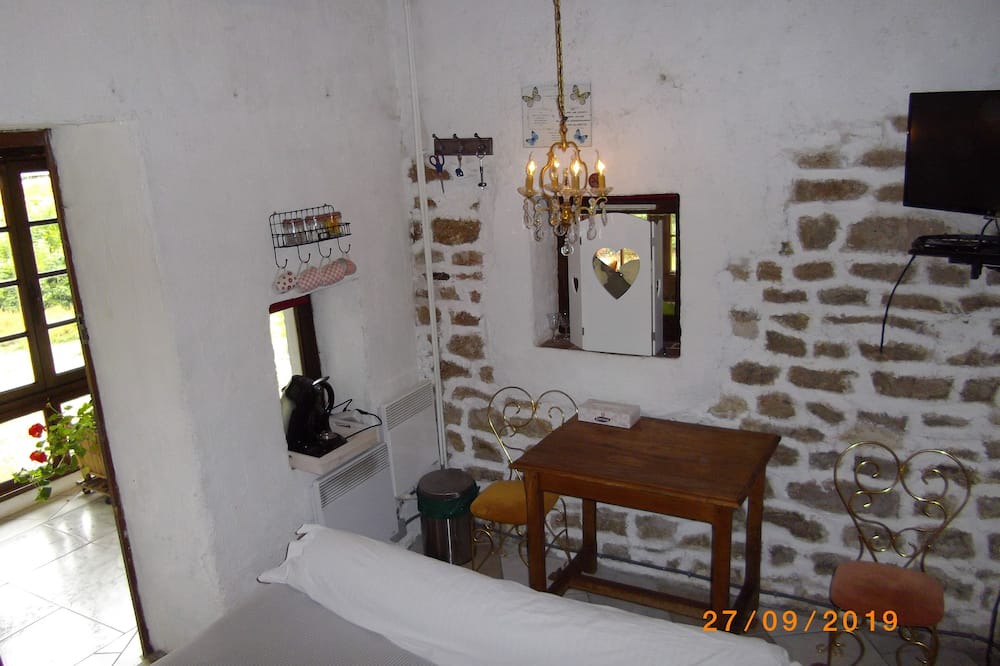 Photo of Bedroom in Saint-Vallier
