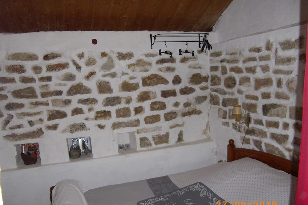 Photo of Bedroom in Saint-Vallier
