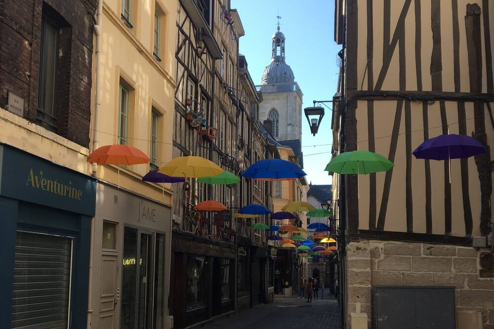 Photo of Outdoor in Coteaux Ouest