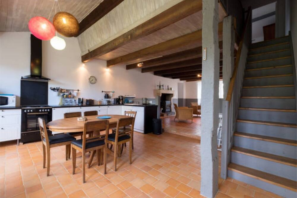 Photo of Kitchen in St Benoist-sur-Mer