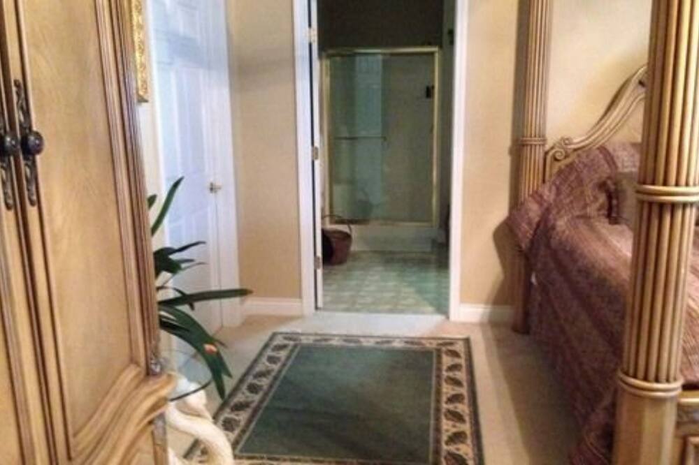 Photo of Bathroom in Marshfield