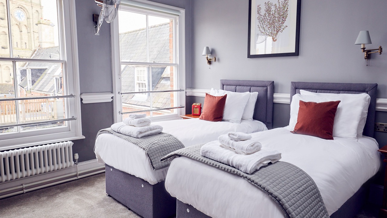 Photo of Bedroom in Warwick Town Centre