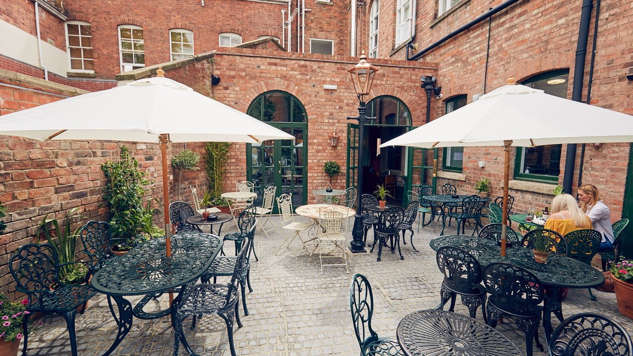 Photo of Patio Balcony in Warwick Town Centre