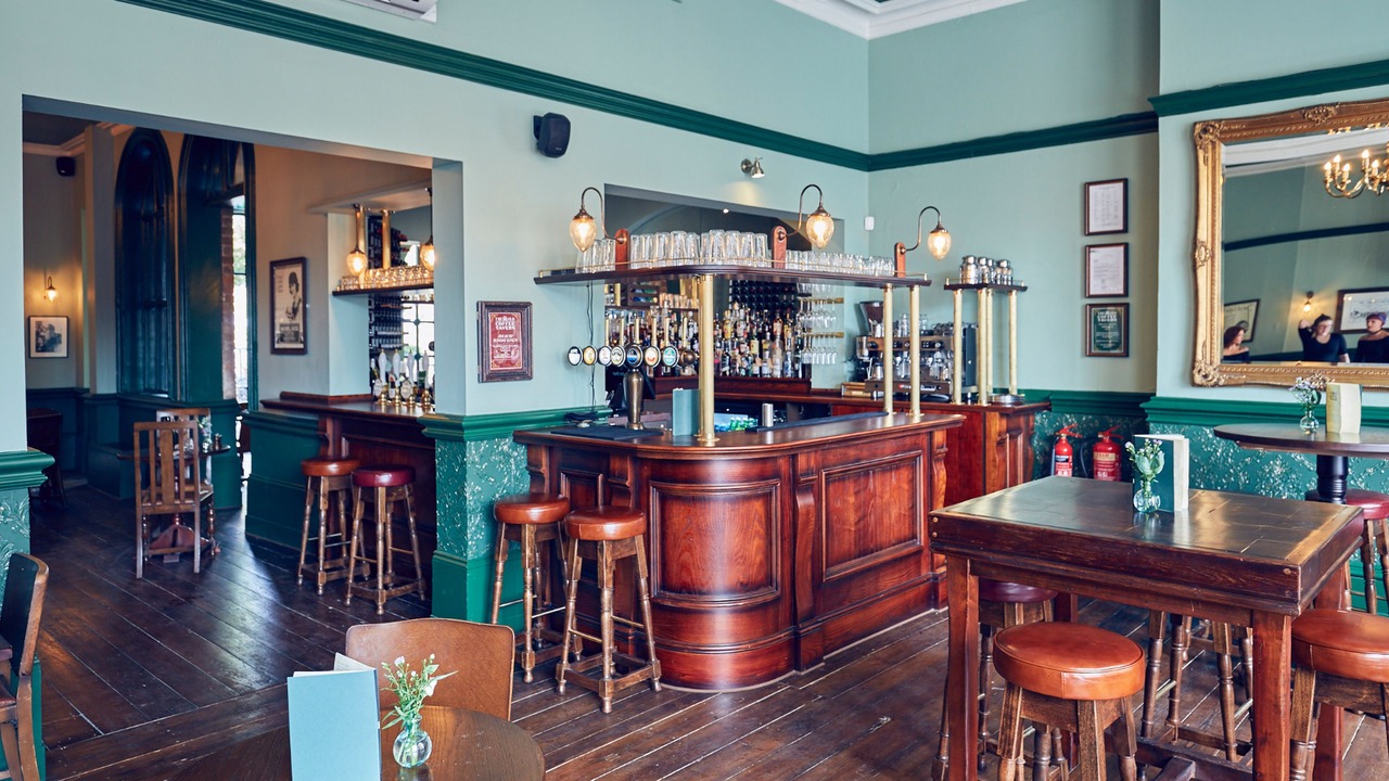 Photo of Others in Warwick Town Centre